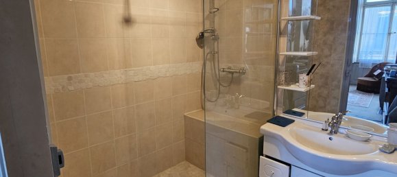 6 Schlafzimmer Wohnung in Joinville, France, Nr. 39392 12