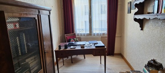 6 Schlafzimmer Wohnung in Joinville, France, Nr. 39392 10