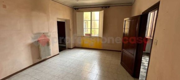 Квартира с 7 комнатами в Пистоя, Италия № 166294 12