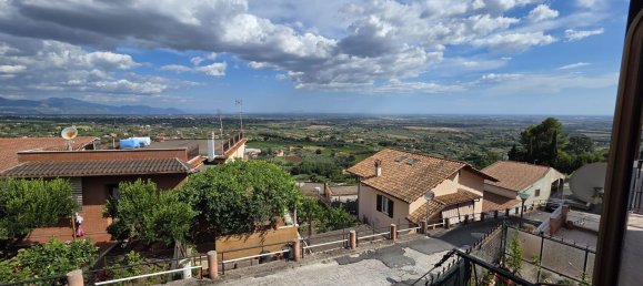 4 rooms Apartment in Lanuvio, Italy No. 275596 6