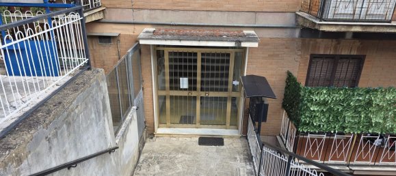 4 rooms Apartment in Lanuvio, Italy No. 275596 4