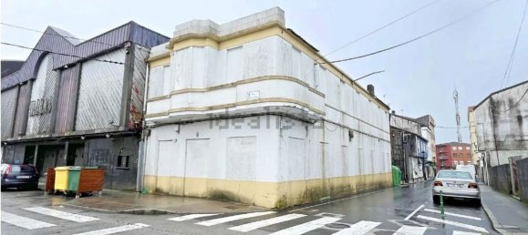 4 bedrooms House in Santa Comba, Spain No. 58580 13