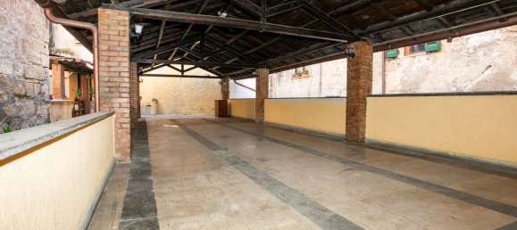 Propiedad comercial de 2 habitaciónes en Tarquinia, Italy No. 158190 16