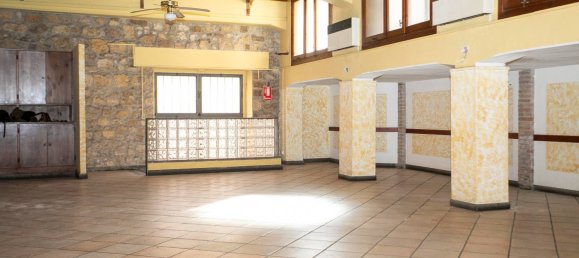 Propiedad comercial de 2 habitaciónes en Tarquinia, Italy No. 158190 26