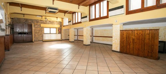 Propiedad comercial de 2 habitaciónes en Tarquinia, Italy No. 158190 27