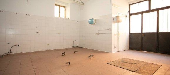 Propiedad comercial de 2 habitaciónes en Tarquinia, Italy No. 158190 33