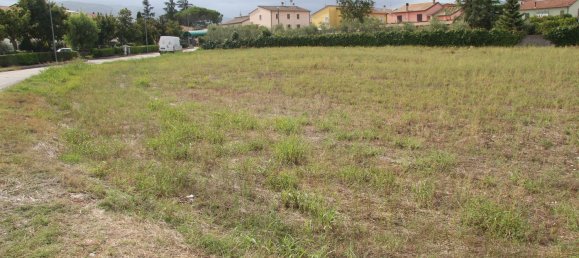 Grundstück in Spoleto, Italy 1215m², Nr. 69036 14