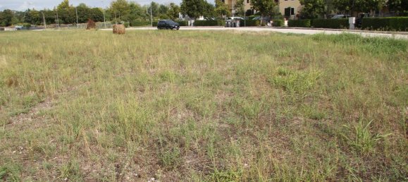 Grundstück in Spoleto, Italy 1215m², Nr. 69036 10