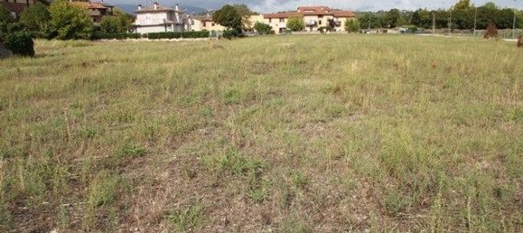 Grundstück in Spoleto, Italy 1215m², Nr. 69036 16