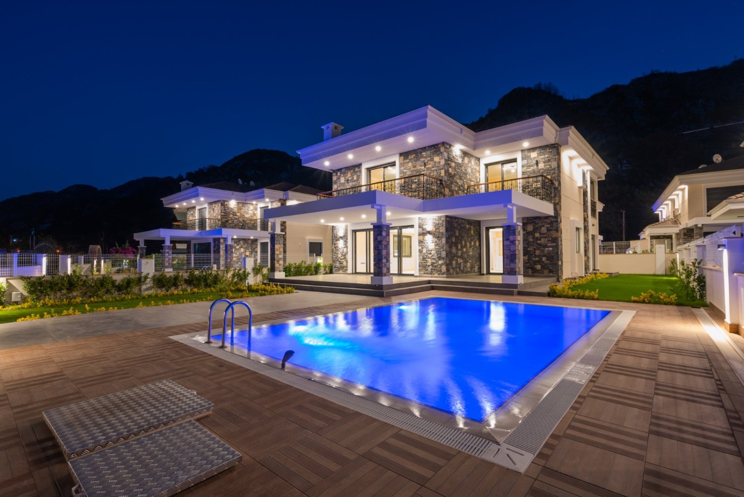 Villa 4+1 in Marmaris, Turkey, Nr. 16863