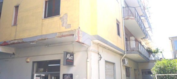 3 bedrooms Apartment in Bellizzi, Italy No. 257853 2