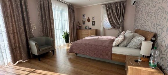 Moradia em banda de 6 divisões em Kassel, Germany N.º 54373 50