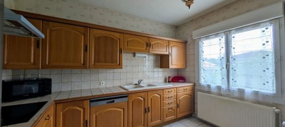 3 غرف نوم منزل في L'Isle-Jourdain, France رقم 362850 4