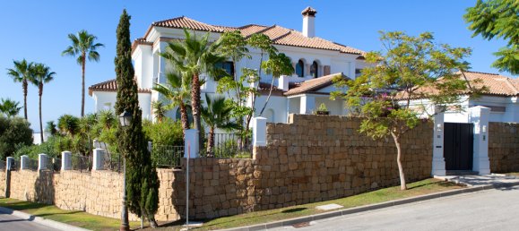 6 bedrooms Villa in Malaga, Spain No. 22765 16