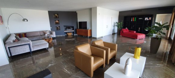 6 bedrooms Villa in Malaga, Spain No. 22765 7