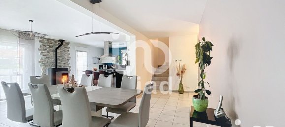 Casa de 4 dormitorios en Reutenbourg, France No. 47397 2