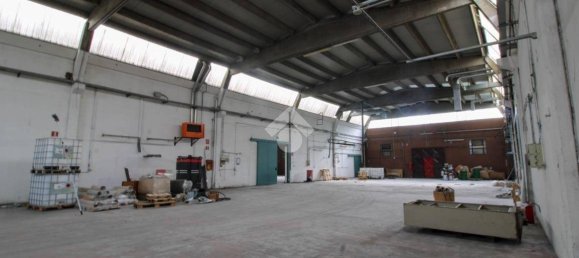 2غرفة مستودع في Verdello, Italy رقم 167045 5