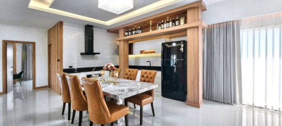 4 Schlafzimmer Villa in Pattaya, Thailand, Nr. 58508 2