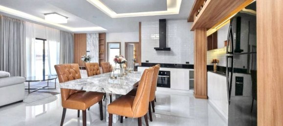 4 Schlafzimmer Villa in Pattaya, Thailand, Nr. 58508 5