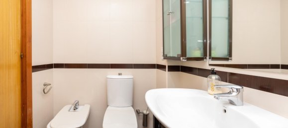 Dúplex de 4 dormitorios en Granada, Spain No. 20953 25