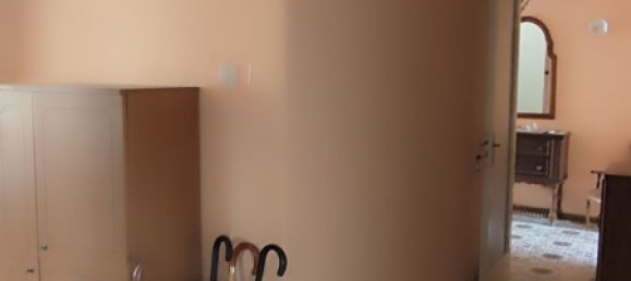 5-salle Appartement à Fabriano, Italy No. 283259 11