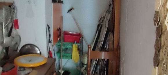 5-salle Appartement à Fabriano, Italy No. 283259 3