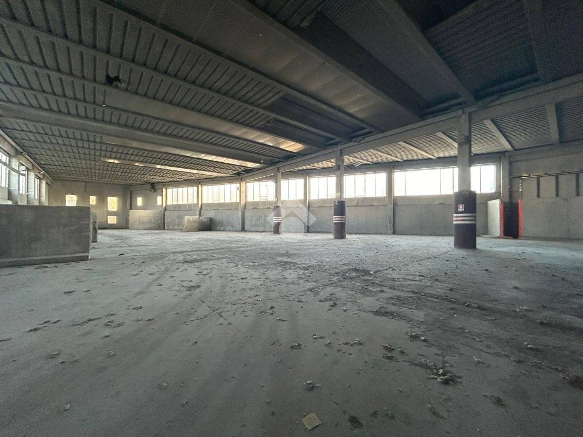 Armazém de 1 divisão em Cellatica, Italy N.º 109632