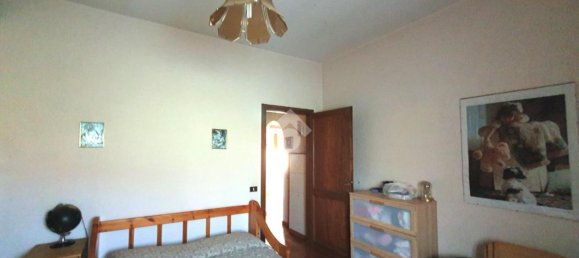 4 rooms Villa in Serrone, Italy No. 70675 14