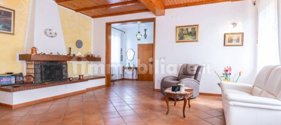 3 غرف نوم فيلا في Pisa, Italy رقم 52048 27