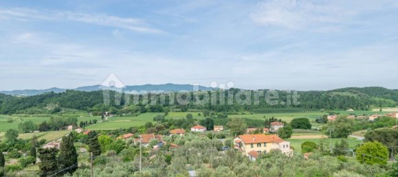 3 غرف نوم فيلا في Pisa, Italy رقم 52048 23