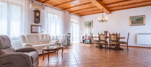 3 غرف نوم فيلا في Pisa, Italy رقم 52048 30