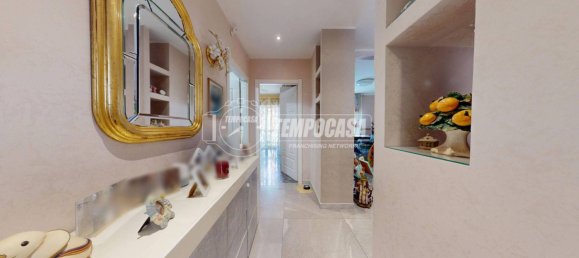 2 bedrooms Apartment in Bari, Italy No. 278663 16
