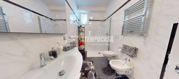 2 bedrooms Apartment in Bari, Italy No. 278663 8