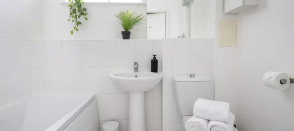 2 bedrooms Apartment in London, United Kingdom No. 12585 13