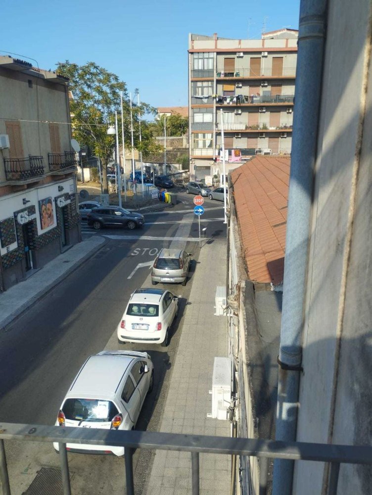 2 rooms Apartment in Catania, Italy No. 298902