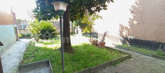 4 غرف نوم فيلا في Cinisello Balsamo, Italy رقم 270433 3