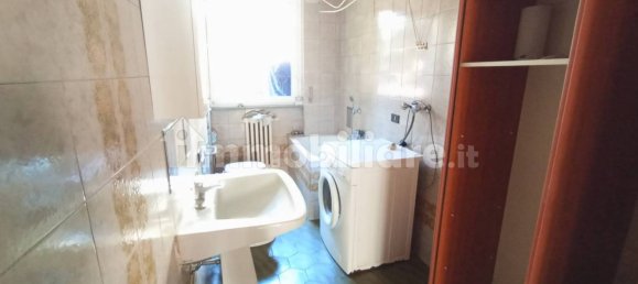 4 غرف نوم فيلا في Cinisello Balsamo, Italy رقم 270433 26