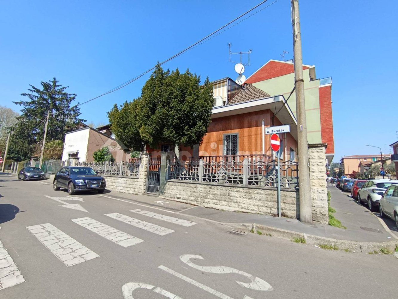 4 غرف نوم فيلا في Cinisello Balsamo, Italy رقم 270433