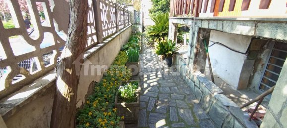 4 غرف نوم فيلا في Cinisello Balsamo, Italy رقم 270433 10