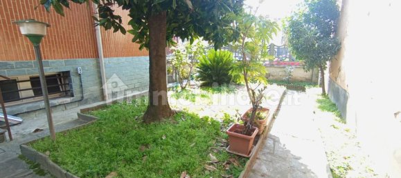 4 غرف نوم فيلا في Cinisello Balsamo, Italy رقم 270433 4