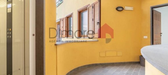 Apartamento de 3 dormitorios en Tarquinia, Italy No. 379673 2