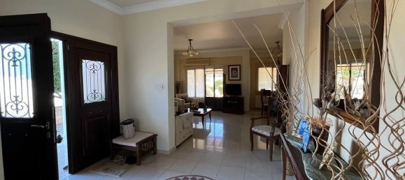 4 Schlafzimmer Villa in Empa, Cyprus, Nr. 23373 8