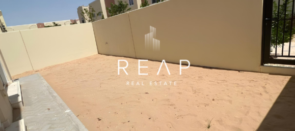 Villa de 4 dormitorios en Dubai Land, UAE No. 30891 4