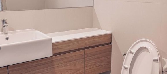 2 Schlafzimmer Eigentumswohnung in Khlong Toei, Thailand, Nr. 22098 3