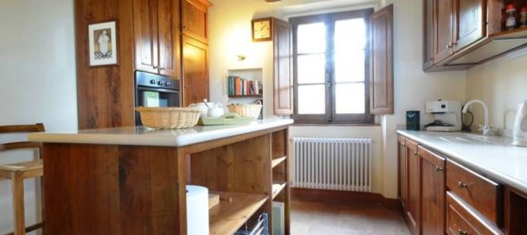 Casa de 5 dormitorios en Cortona, Italy No. 58506 9