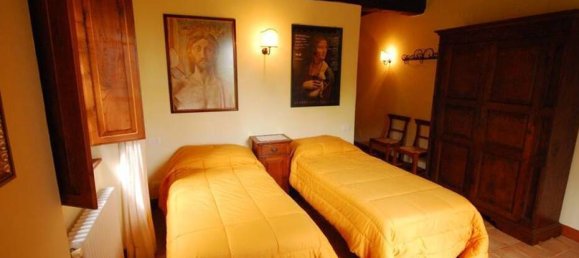 Casa de 5 dormitorios en Cortona, Italy No. 58506 2