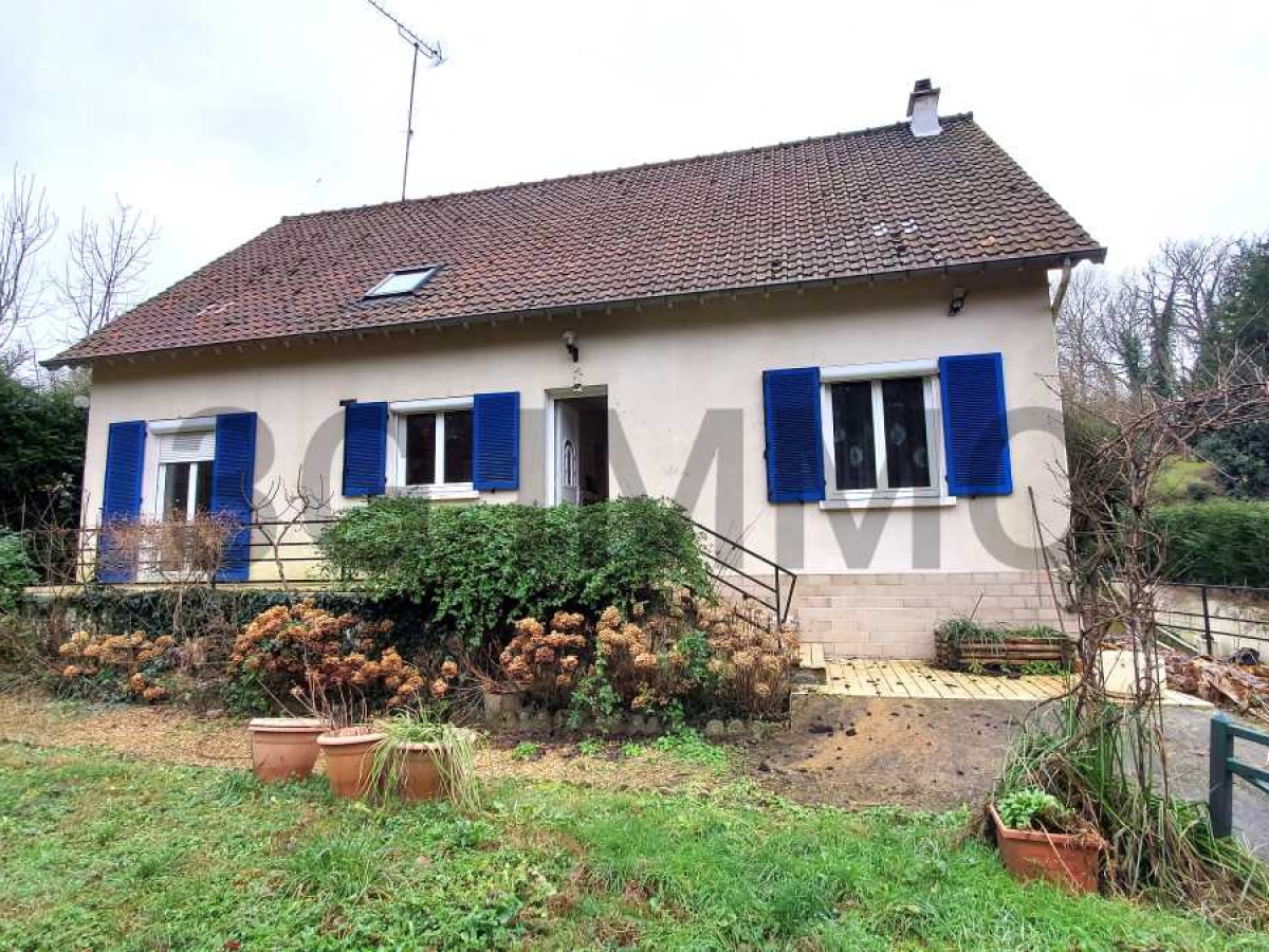 5 chambres Villa à Étampes, France No. 192513