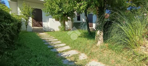 2 bedrooms Apartment in Ravenna, Italy No. 359911 2