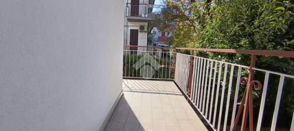 2 bedrooms Apartment in Ravenna, Italy No. 359911 6