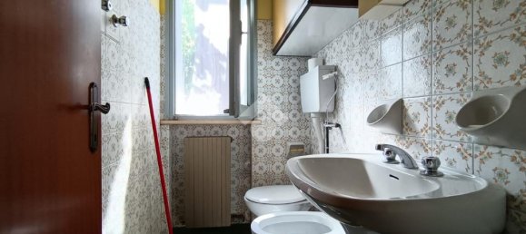 2 bedrooms Apartment in Ravenna, Italy No. 359911 8